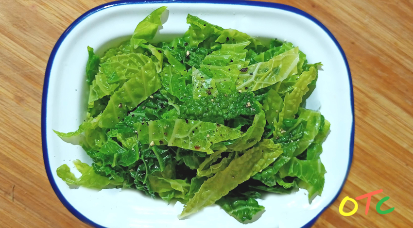 Simple Steamed Cabbage