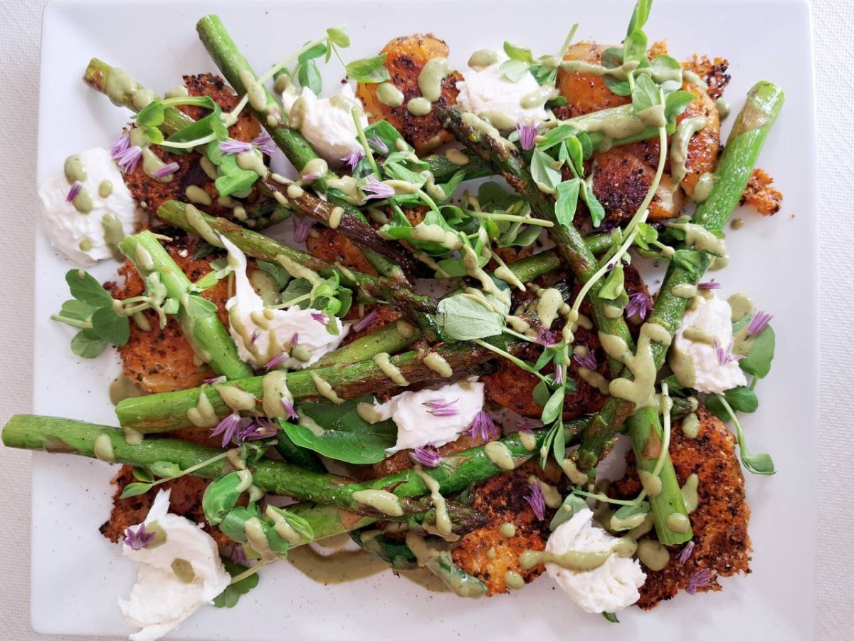 Parmesan Crusted New Potatoes and&nbsp;Asparagus